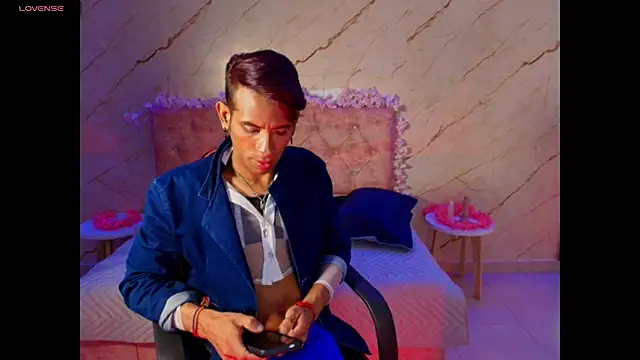 monserrat_petite Webcam-Show