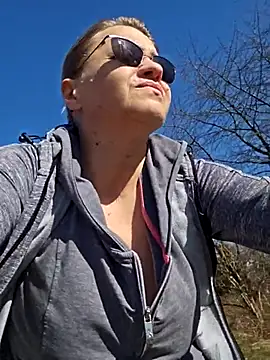 Chat XXX ao vivo de BLONDKICIA1