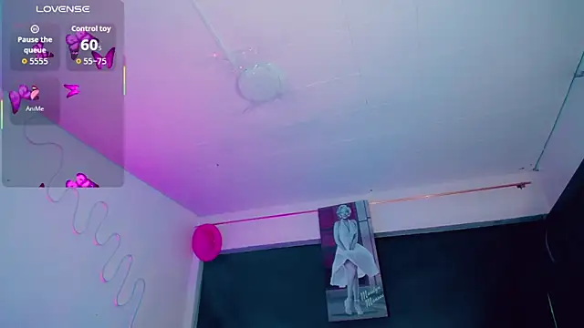 Kendall_hornyy 即時 XXX 聊天