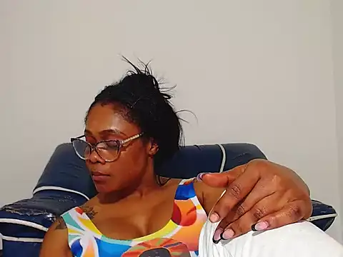 Chat +18 de alexiaao9 ao vivo