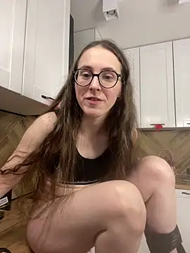 MartiniiSelenna's Live XXX Chat