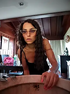 Izabella_Bellan Webbikameraesitys