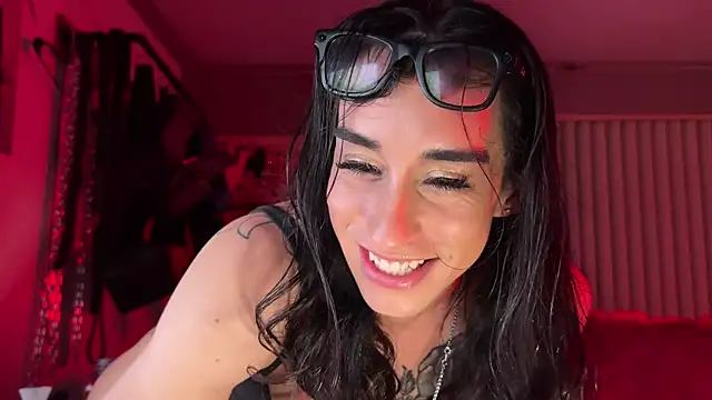 xoFrankie Live XXX Chat