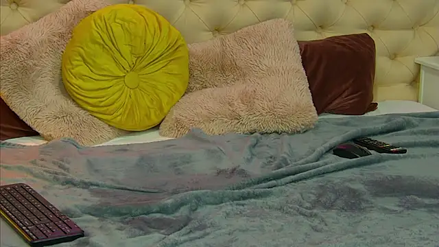 TaniaKaverina Obrolan Langsung XXX