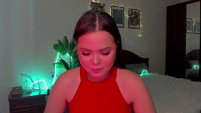 Kira_love_81 Chat XXX in diretta