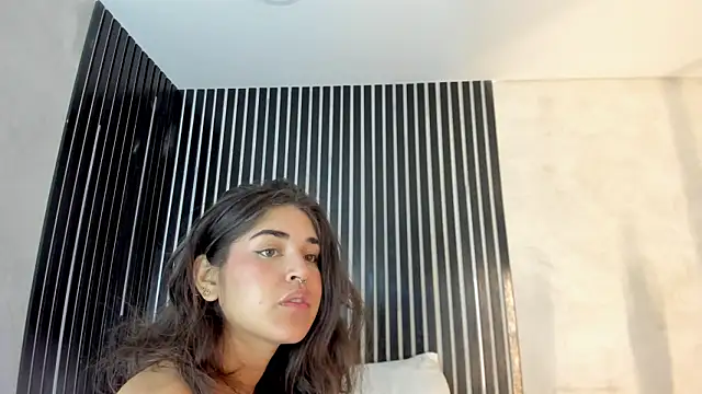 melodyphillips_2_ – Naživo XXX chat