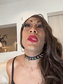 Lia_Jones77 网络视讯表演