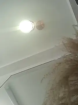 Онлайн чат XXX JESSYCORTES