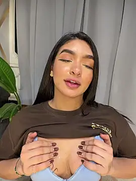 Chat XXX ao vivo de jenn_fit