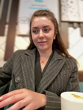 MariiDのライブXXXチャット