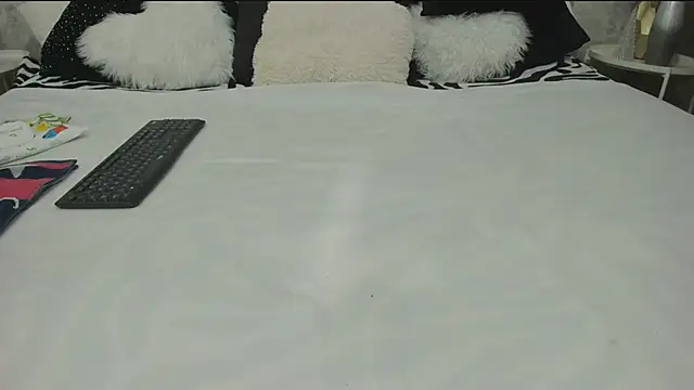 boobies4fun Adlı Modelin Canlı XXX Sohbeti