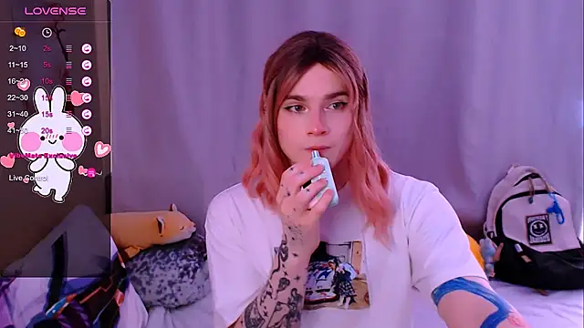 Alice_Hells' Live XXX Chat