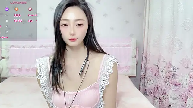 anjila888 在線直播表演