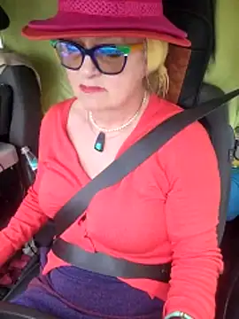 دردشة Hot-Muci الجنسية المباشرة