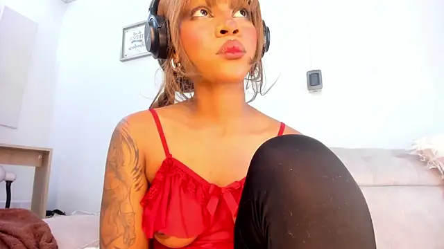 Tylla__'s Live XXX Chat