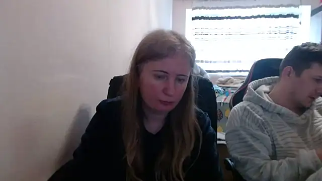 PeterAndJen Show in webcam