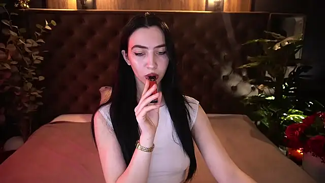 Chat +18 de WildKittenX_ ao vivo