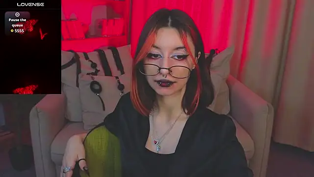 Chat XXX en directo de Mistress__Marcelline