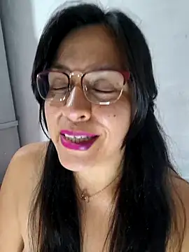 astridcollinsvip's Live XXX Chat