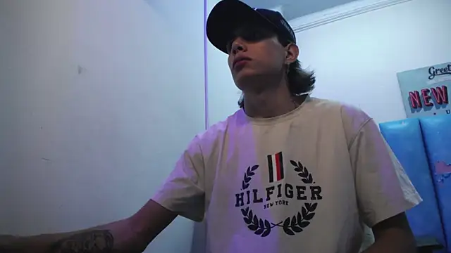 Didi_hard Chat XXX in diretta