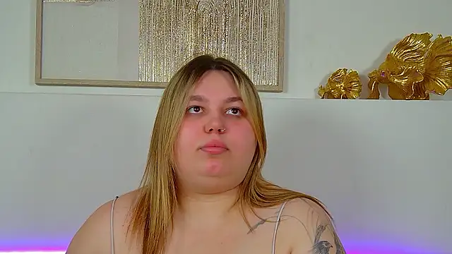 LillianKim élő XXX-chatje