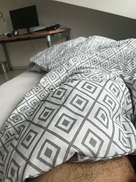 derficker0606 Show in webcam