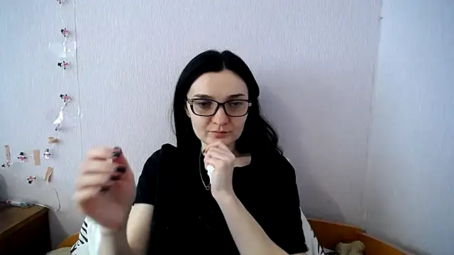 دردشة Shiny_gine الجنسية المباشرة