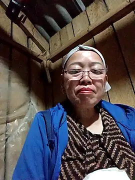 Agnes-baby Pertunjukan Webcam