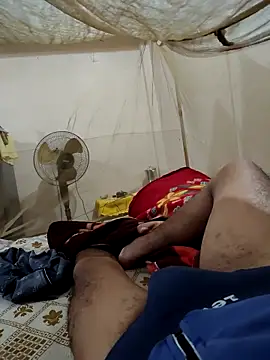 PIG_FUCKER_DADDYn Webbikameraesitys