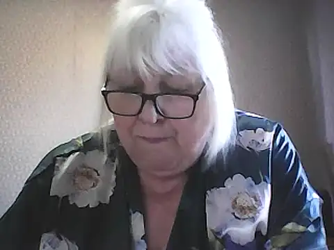 Alexia64231's Live XXX Chat