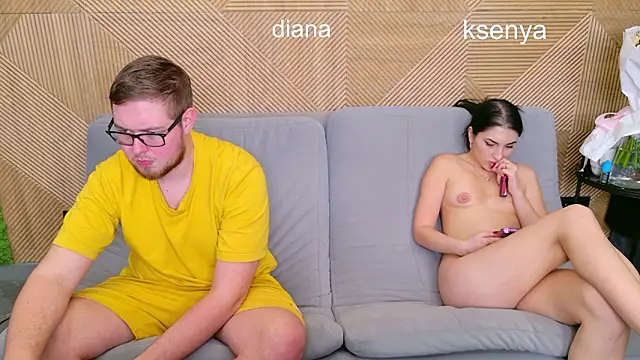 Ksenny 现场XXX聊天