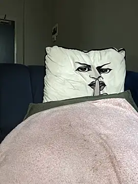 Curveysinaa's Live XXX Chat