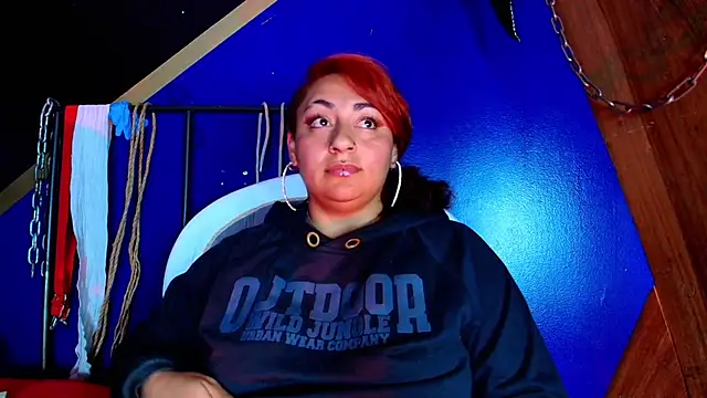 Show modela YiingandYang na web-kameri