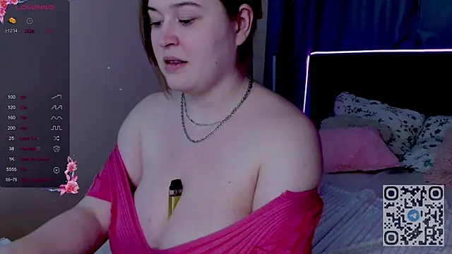 Živý XXX chat HelenHartt