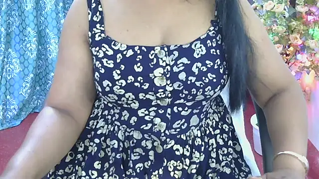 Mallu_Manisha 在線直播表演