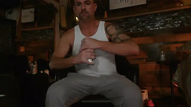 MISTERANDDEMI Adlı Modelin Canlı XXX Sohbeti