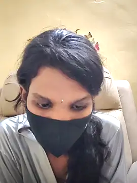 Chat XXX en directo de ramyasri-