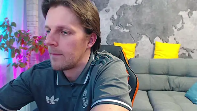 Chat +18 de VikingChrisss ao vivo