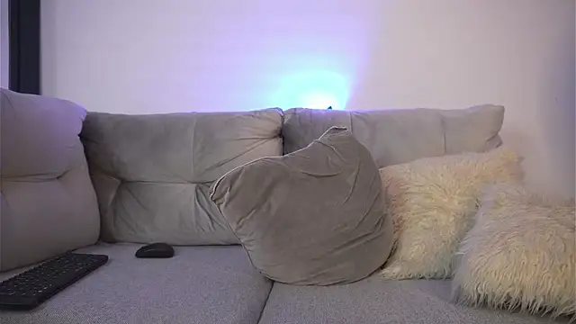 alanajonhsonmn Live XXX chat