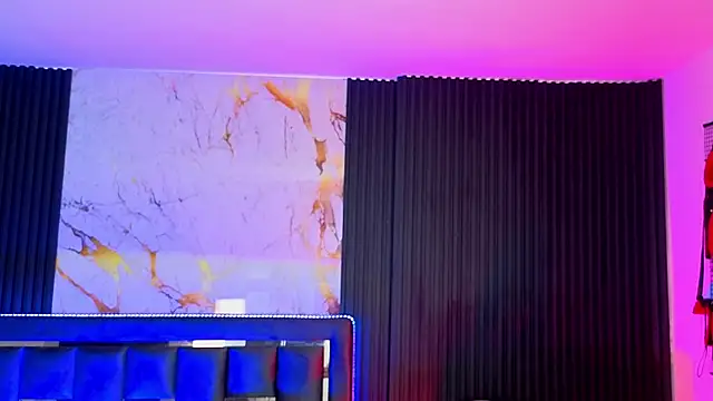 Chat +18 de Issafoxx ao vivo