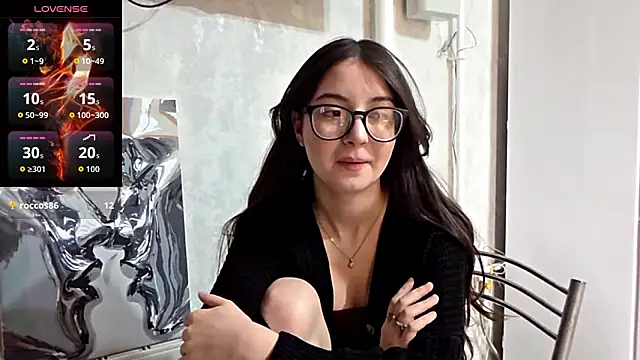 ZyntraLoom Chat XXX in diretta