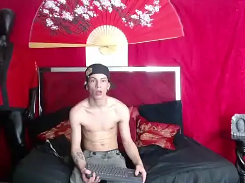 thin-straight Chat XXX in diretta