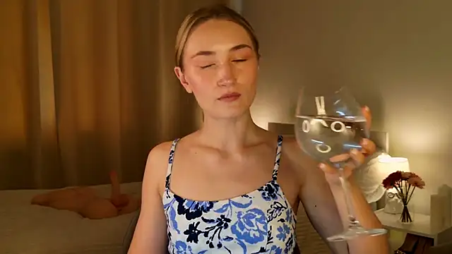 bella__rose's Live XXX Chat