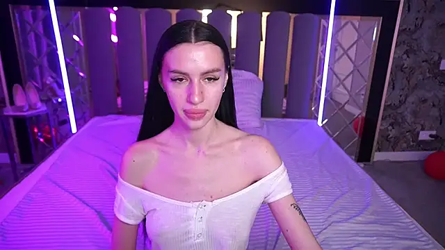 Chat +18 de Snow_WhiteeeX ao vivo