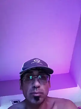 Živý XXX chat _Ramone666