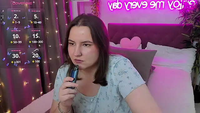 FeralPeach: απευθείας συνομιλία ΧΧΧ