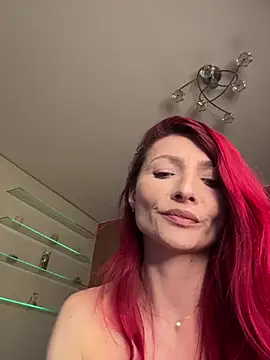 AlyxVonD Chat XXX in diretta