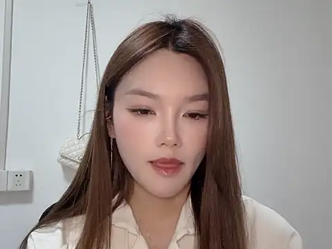 leilei660 Adlı Modelin Canlı XXX Sohbeti