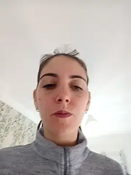 laparejaideal08 Adlı Modelin Canlı XXX Sohbeti