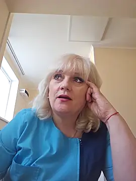 Czat XXX na żywo – AliceStar333